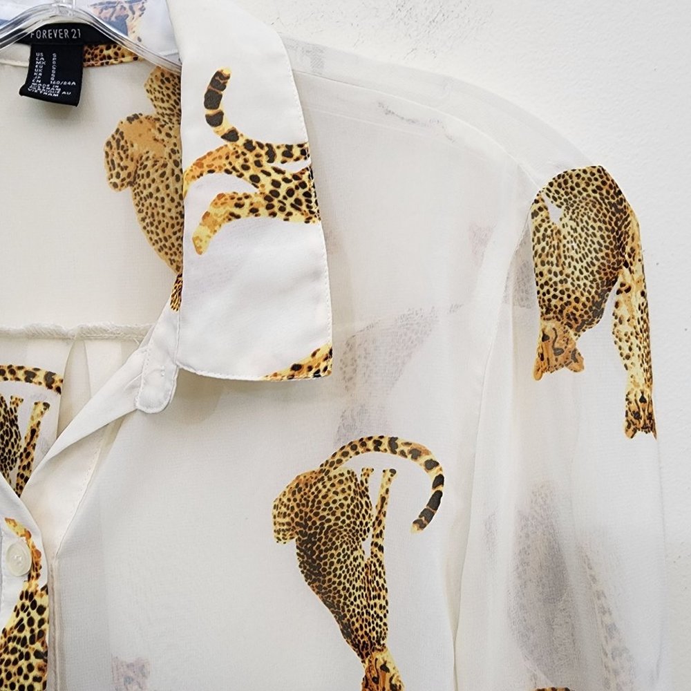 Forever 21 sheer cheetah cat print throughout long sleeve button front size S - Picture 7 of 8